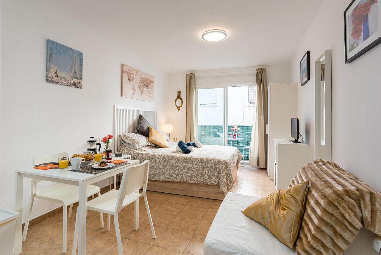 Studios Nerja Center E Zewnętrze zdjęcie