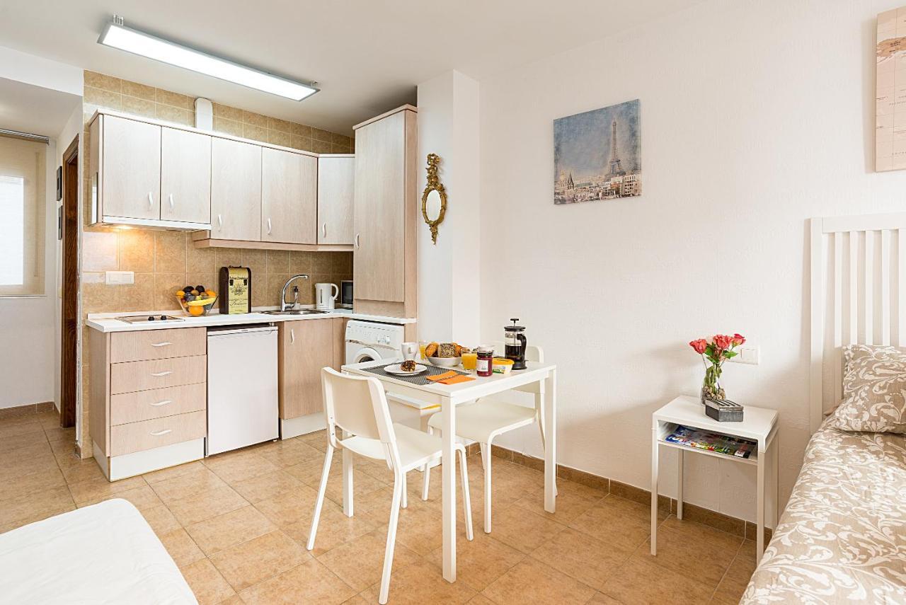Studios Nerja Center E Zewnętrze zdjęcie